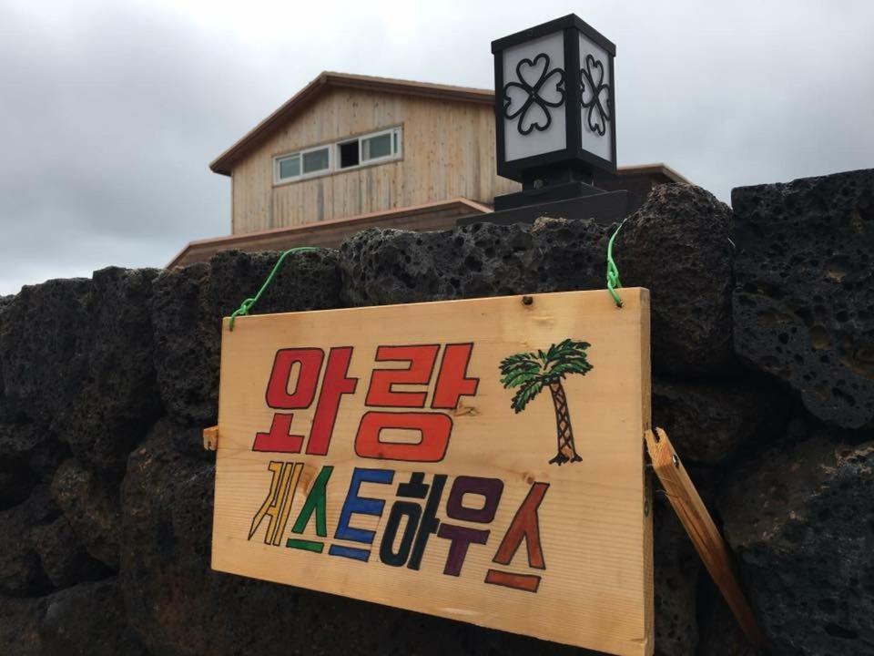 Warang Guesthouse Jeju Eksteriør billede