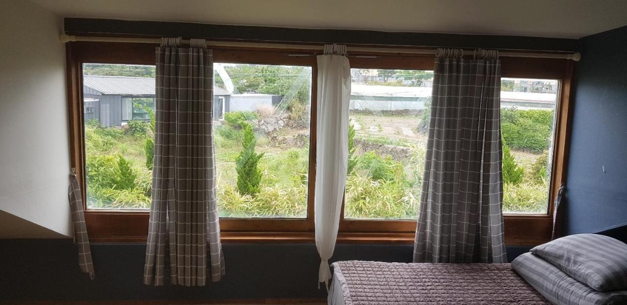 Warang Guesthouse Jeju Eksteriør billede