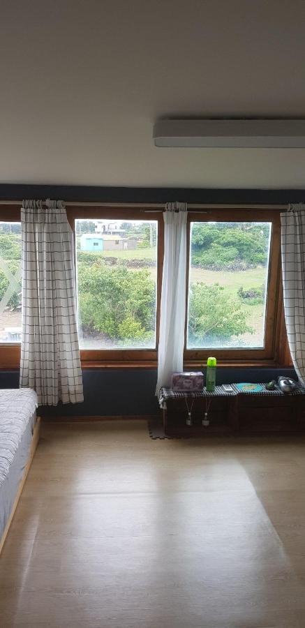 Warang Guesthouse Jeju Eksteriør billede